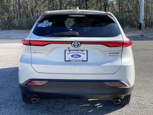 2021 Toyota Venza LE