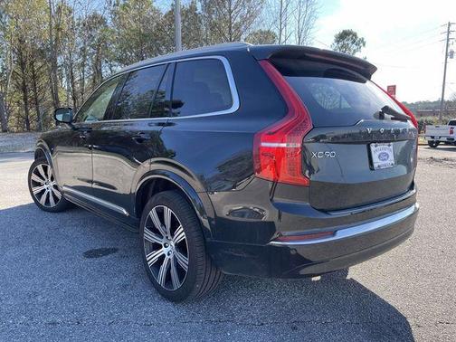 2024 Volvo XC90 B5 Plus Bright Theme