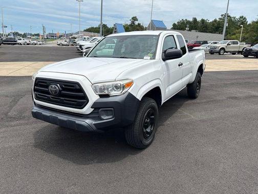 Super White 2019 Toyota Tacoma SR