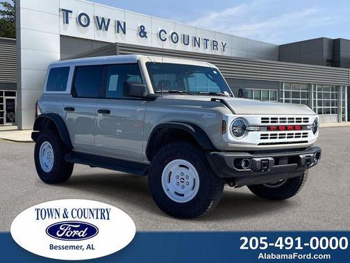 Desert Sand 2026 Ford Bronco Heritage Edition