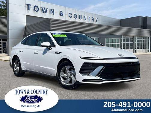 2025 Hyundai SONATA SE