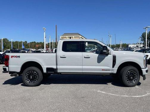 2026 Ford F-350 Platinum