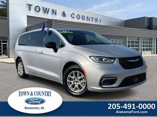 2024 Chrysler Pacifica Touring-L