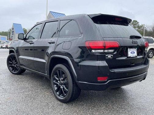 2021 Jeep Grand Cherokee Laredo X