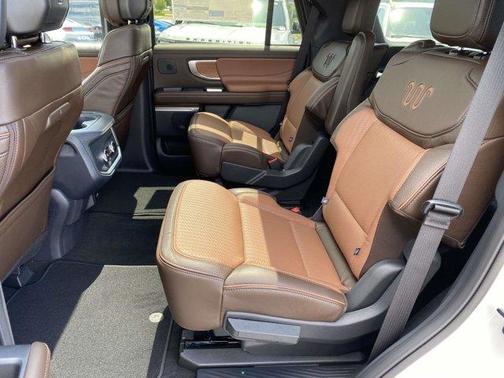 Star White 2026 Ford Expedition King Ranch