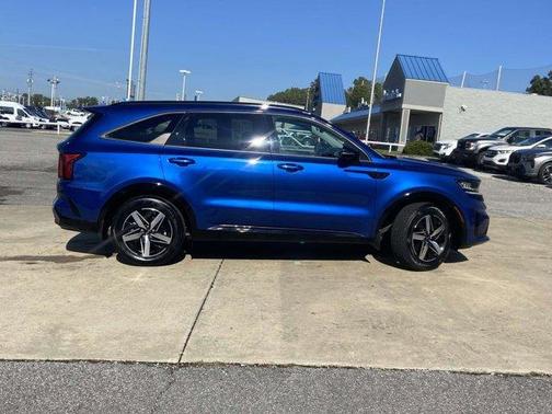 2022 Kia Sorento S