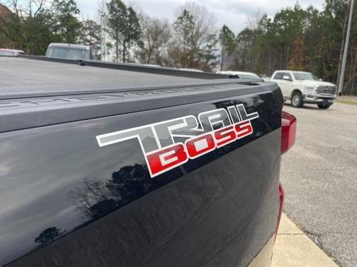 2022 Chevrolet Silverado 1500 Limited LT Trail Boss