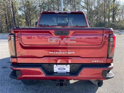 2024 GMC Sierra 2500 AT4