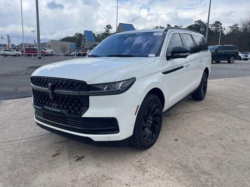 2025 Lincoln Navigator L Reserve