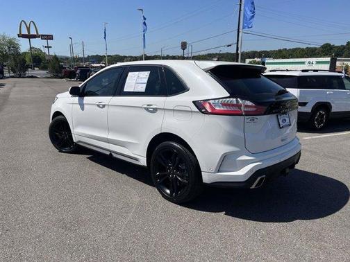2022 Ford Edge ST