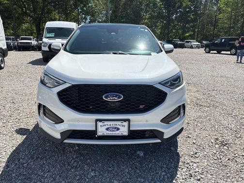 Star White 2022 Ford Edge ST