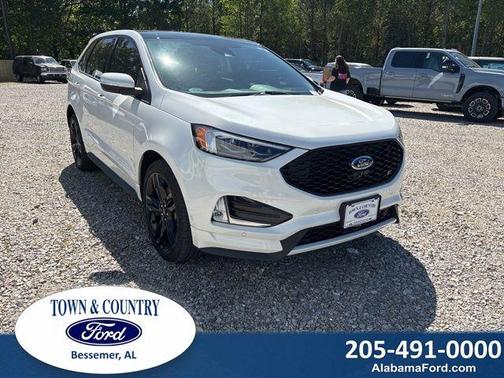 Star White 2022 Ford Edge ST