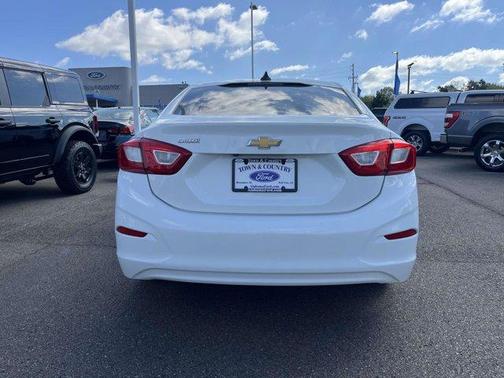 2016 Chevrolet Cruze LS Automatic