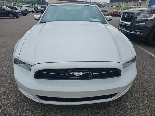 2014 Ford Mustang V6 Premium
