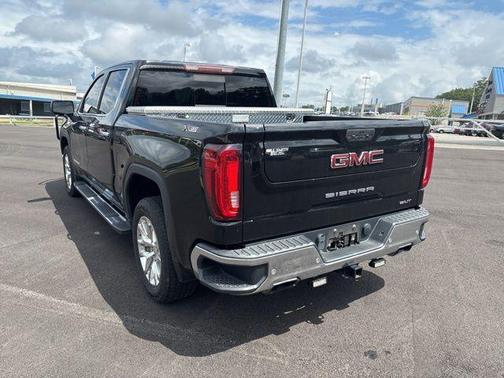 Onyx Black 2020 GMC Sierra 1500 SLT