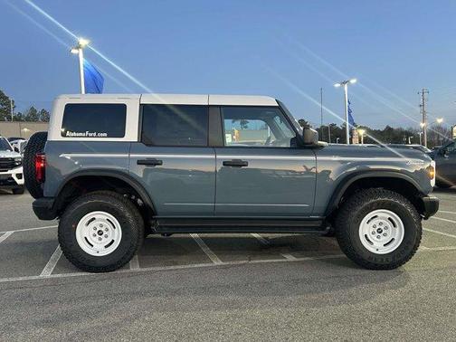 2025 Ford Bronco Heritage Edition