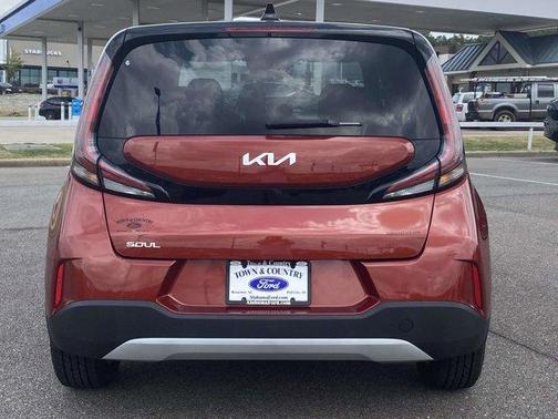 2023 Kia Soul S