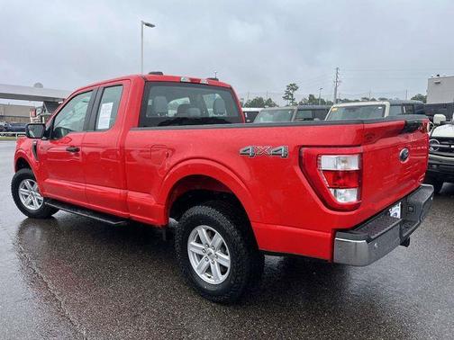 Race Red 2022 Ford F-150 XL