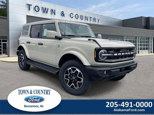 2026 Ford Bronco Outer Banks