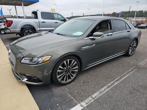 2017 Lincoln Continental Reserve