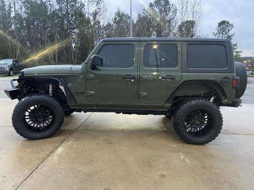 2022 Jeep Wrangler Unlimited Sport