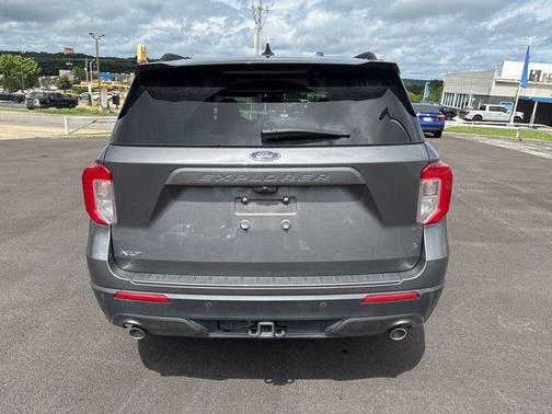 Carbonized Gray Metallic 2023 Ford Explorer XLT
