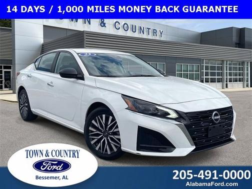 2025 Nissan Altima SV