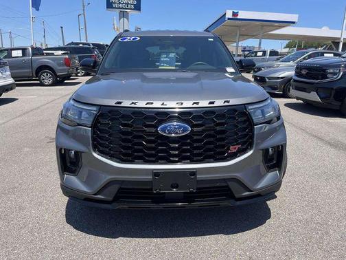 Carbonized Gray Metallic 2025 Ford Explorer ST