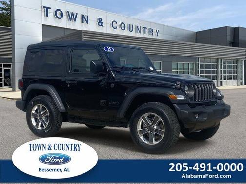 2025 Jeep Wrangler Sport