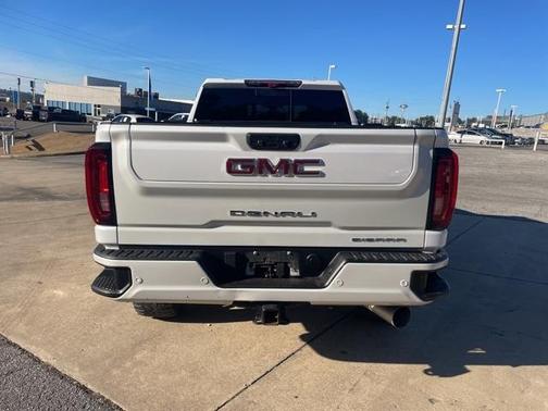 2023 GMC Sierra 2500 Denali