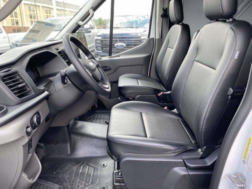 Oxford White 2026 Ford Transit-350 Base