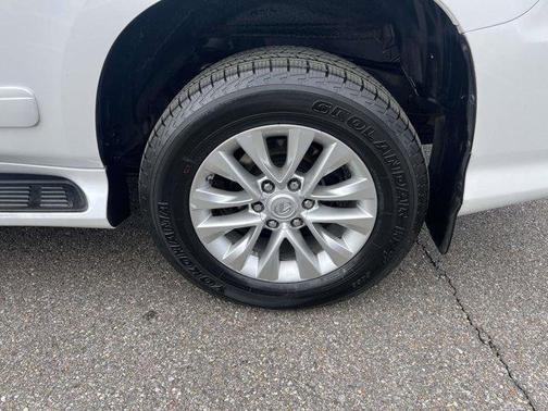 2017 Lexus GX 460 Base