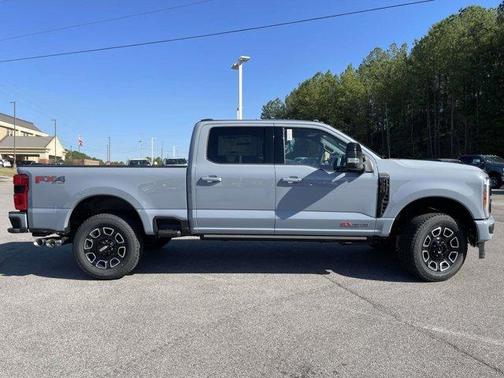 2026 Ford F-350 Platinum