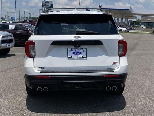2021 Ford Explorer ST