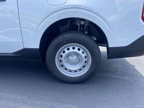 Oxford White 2026 Ford Maverick XL