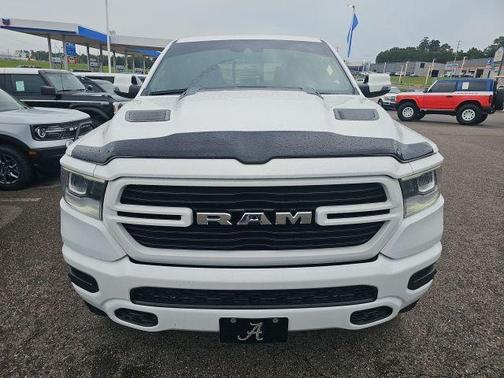 Bright White Clearcoat 2024 RAM 1500 Laramie