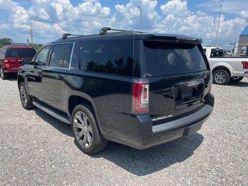 2015 GMC Yukon XL 1500 SLT
