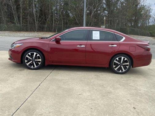 2018 Nissan Altima 2.5 SR