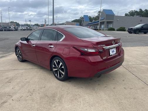 2018 Nissan Altima 2.5 SR