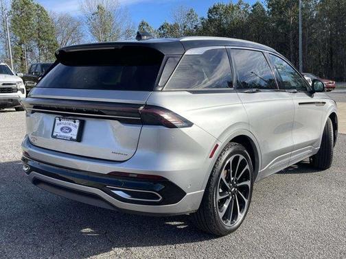 2024 Lincoln Nautilus Black Label