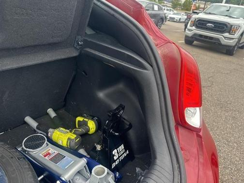 2016 Hyundai Veloster Turbo