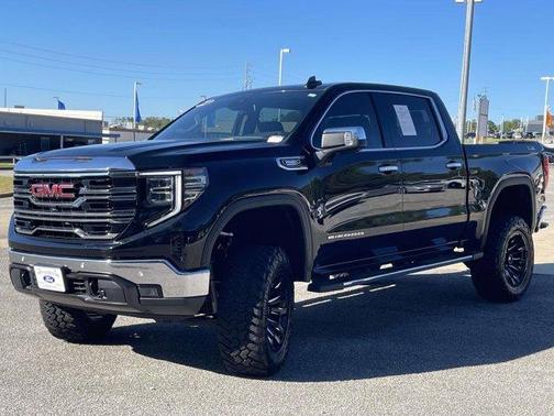 2022 GMC Sierra 1500 SLT