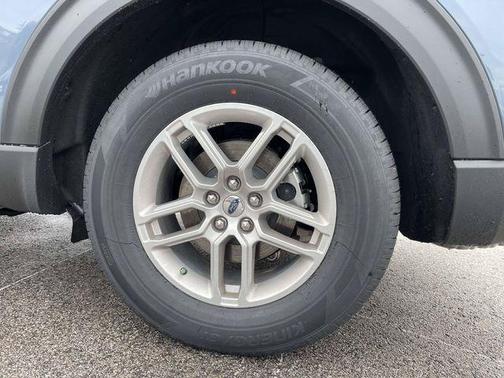 Vapor Blue Metallic 2026 Ford Explorer Active