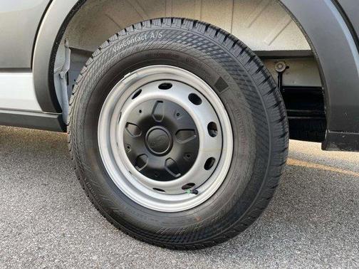 2026 Ford Transit-350 XL