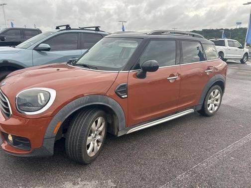 2018 MINI Countryman Cooper