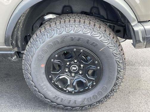 Gray 2026 Ford Bronco Badlands
