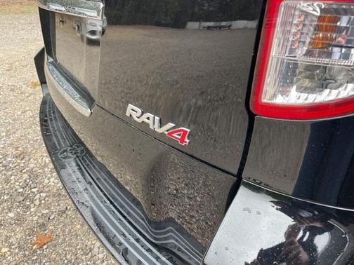 2010 Toyota RAV4 Sport