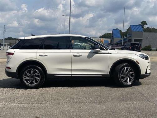 2025 Lincoln Corsair Premiere