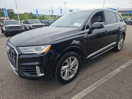 Night Black 2021 Audi Q7 55 Premium Plus