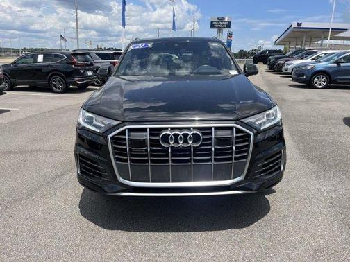 Night Black 2021 Audi Q7 55 Premium Plus